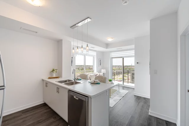 #613-470 Dundas St E, Waterdown - photo 11
