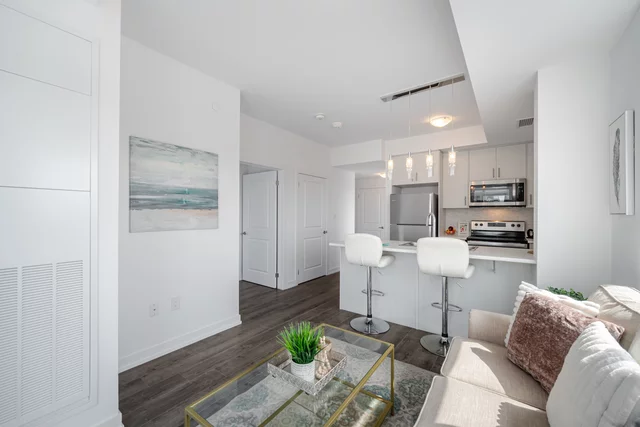 #613-470 Dundas St E, Waterdown - photo 20
