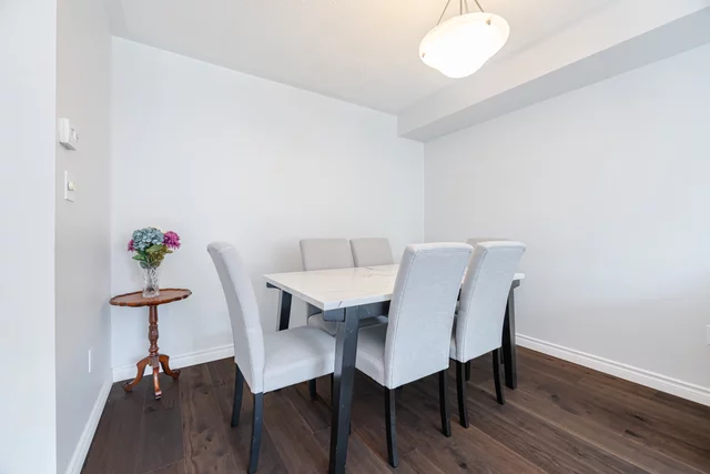 2888 Garnethill Way, Oakville - photo 10