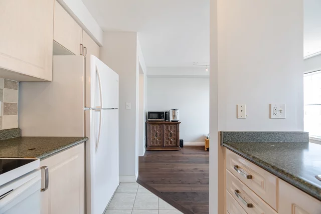 2888 Garnethill Way, Oakville - photo 23