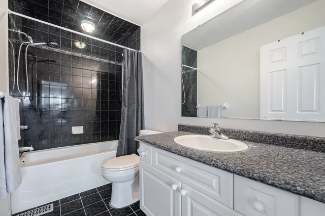 2888 Garnethill Way, Oakville - photo 31