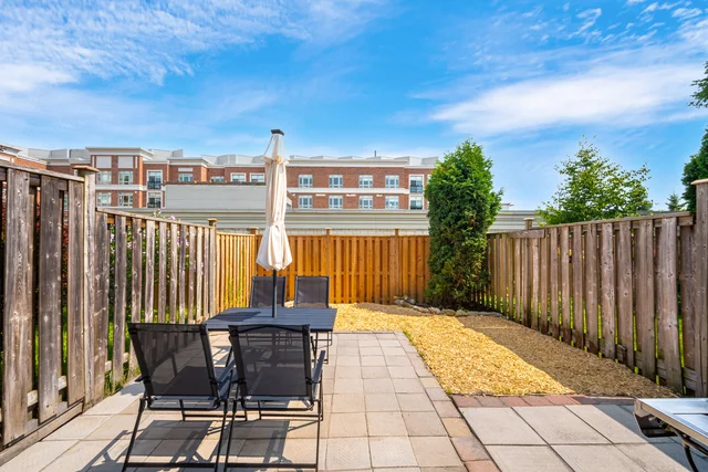 2888 Garnethill Way, Oakville - photo 45
