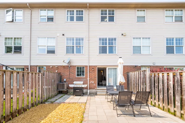 2888 Garnethill Way, Oakville - photo 49