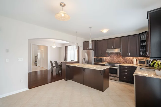 16 Birch Tree Trail, Brampton - photo 20