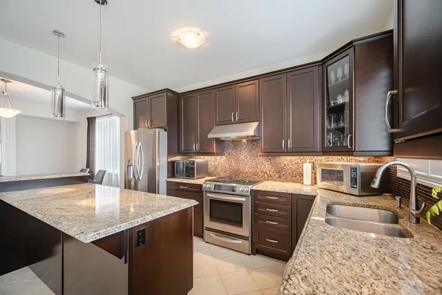 16 Birch Tree Trail, Brampton - photo 23