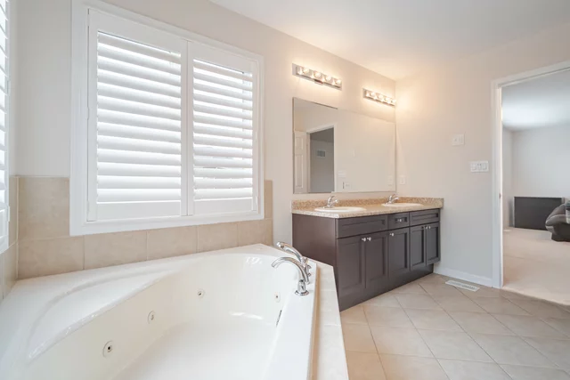16 Birch Tree Trail, Brampton - photo 42