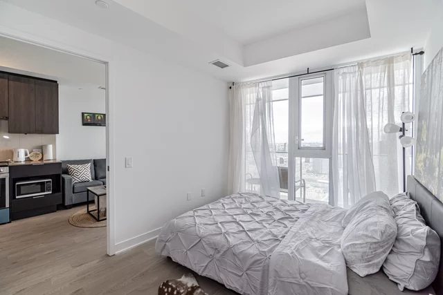 #2711-3900 Confederation Parkway, Mississauga - photo 24