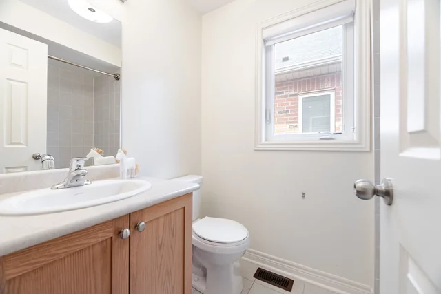 520 Downes Jackson Heights, Milton - photo 45