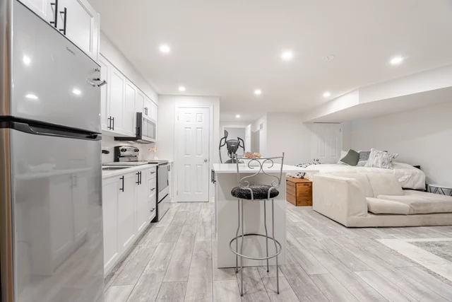 520 Downes Jackson Heights, Milton - photo 52