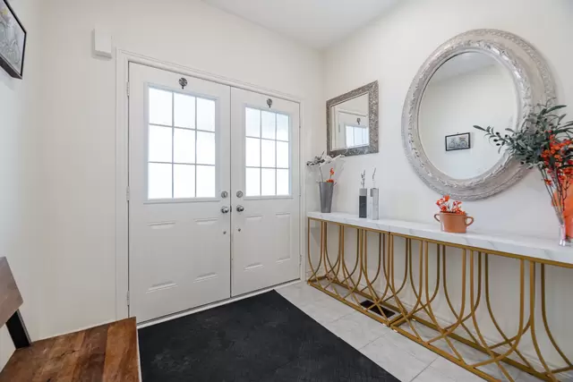 520 Downes Jackson Heights, Milton - photo 5