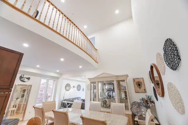 520 Downes Jackson Heights, Milton - photo 13