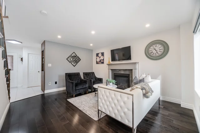 67 Griffen Place, Whitby - photo 8