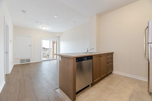 #311-1370 Costigan Road, Milton - photo 9