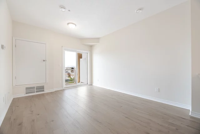 #311-1370 Costigan Road, Milton - photo 11