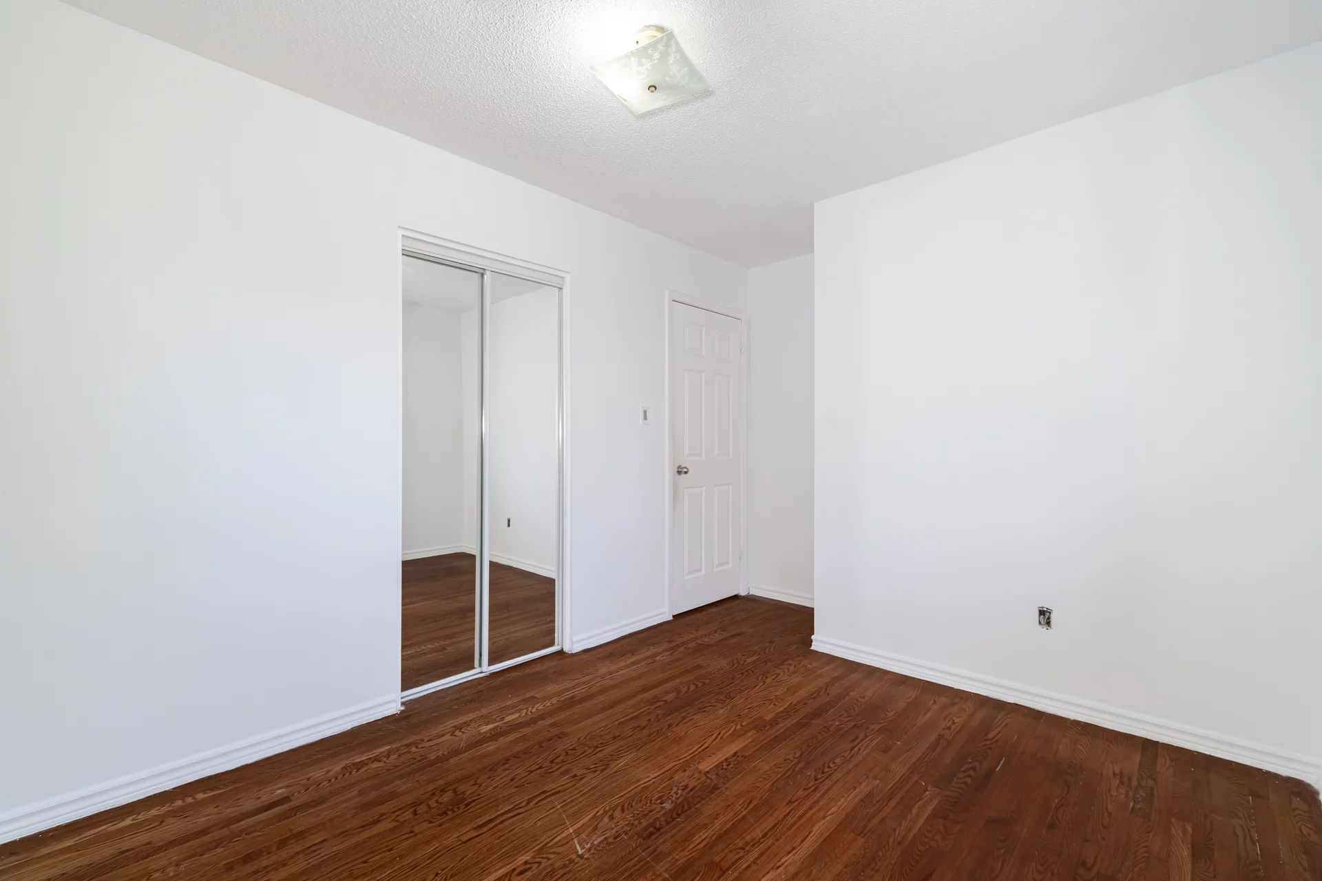 3087309