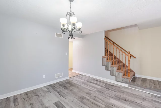 133 Fleming Way, Shelburne - photo 13