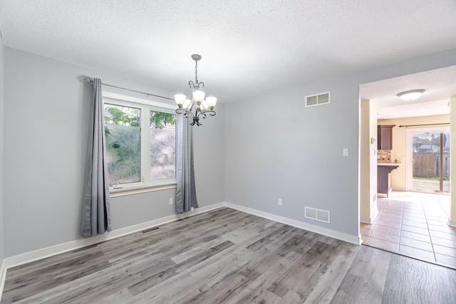 133 Fleming Way, Shelburne - photo 14