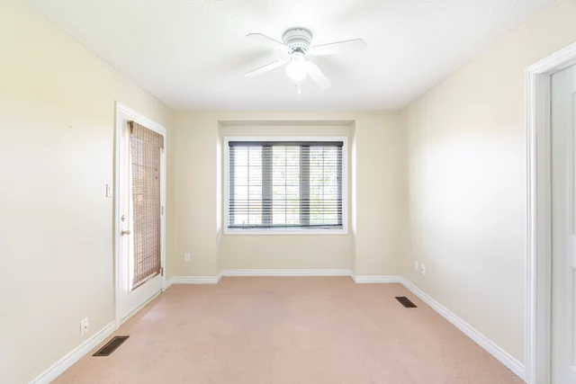 133 Fleming Way, Shelburne - photo 35