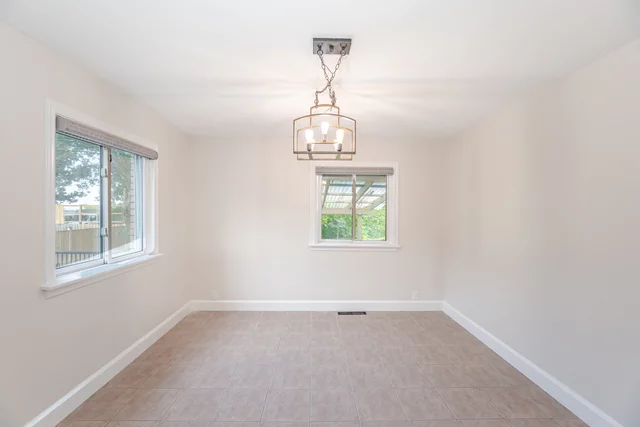 16865 York Regional Road 27, Schomberg - photo 12
