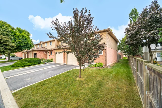 #28-1675 Upper Gage Avenue, Hamilton - photo 3