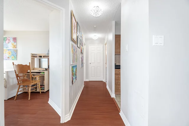 #304-25 Trailwood Drive, Mississauga - photo 15