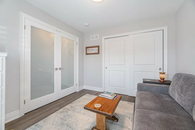 323 Regatta Drive, Welland - photo 35