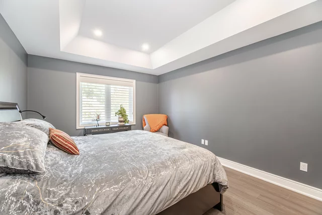 323 Regatta Drive, Welland - photo 37