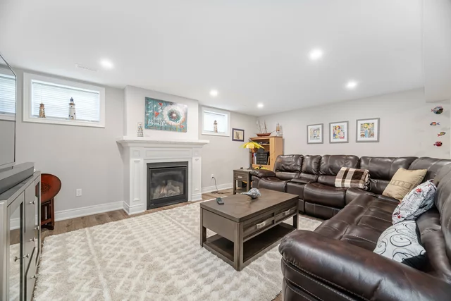 323 Regatta Drive, Welland - photo 47