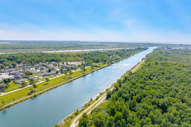 323 Regatta Drive, Welland - photo 70