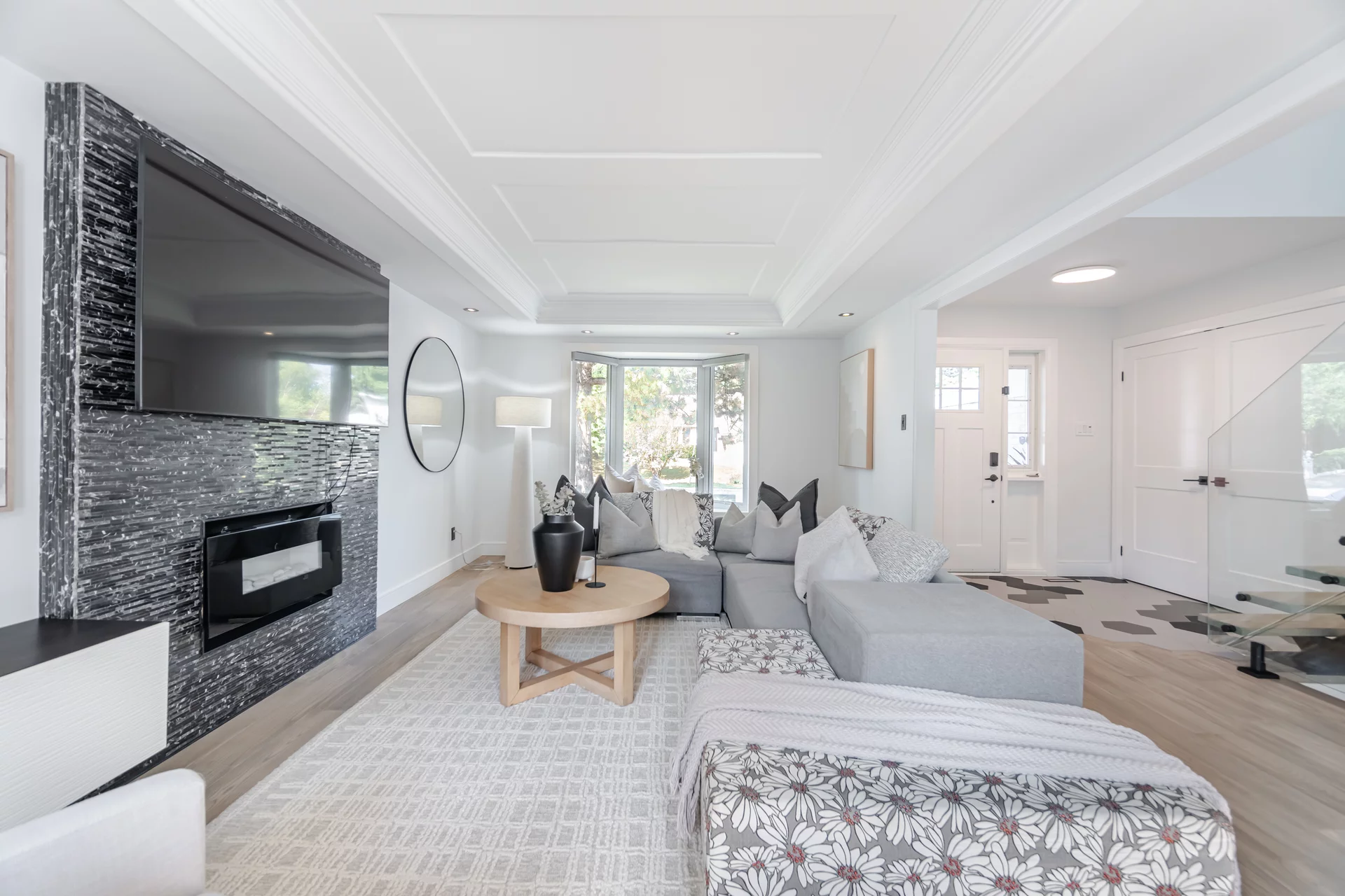 351 Lynn Place, Oakville - photo 8