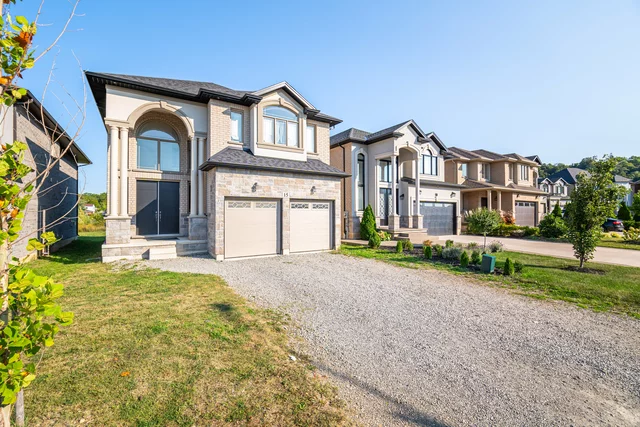 15 Riesling Ct, Hamilton - photo 2