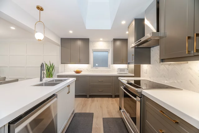 51 Tromley Drive, Etobicoke - photo 12