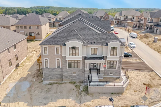 98 Raspberry Ridge Avenue, Caledon - photo 8
