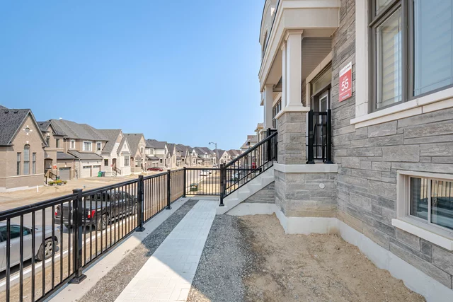 98 Raspberry Ridge Avenue, Caledon - photo 15