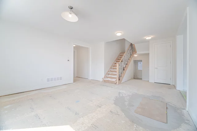 31 Dolomite Drive, Brampton - photo 11