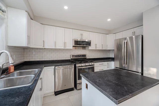 8 Kirkham Drive, Ajax - photo 14