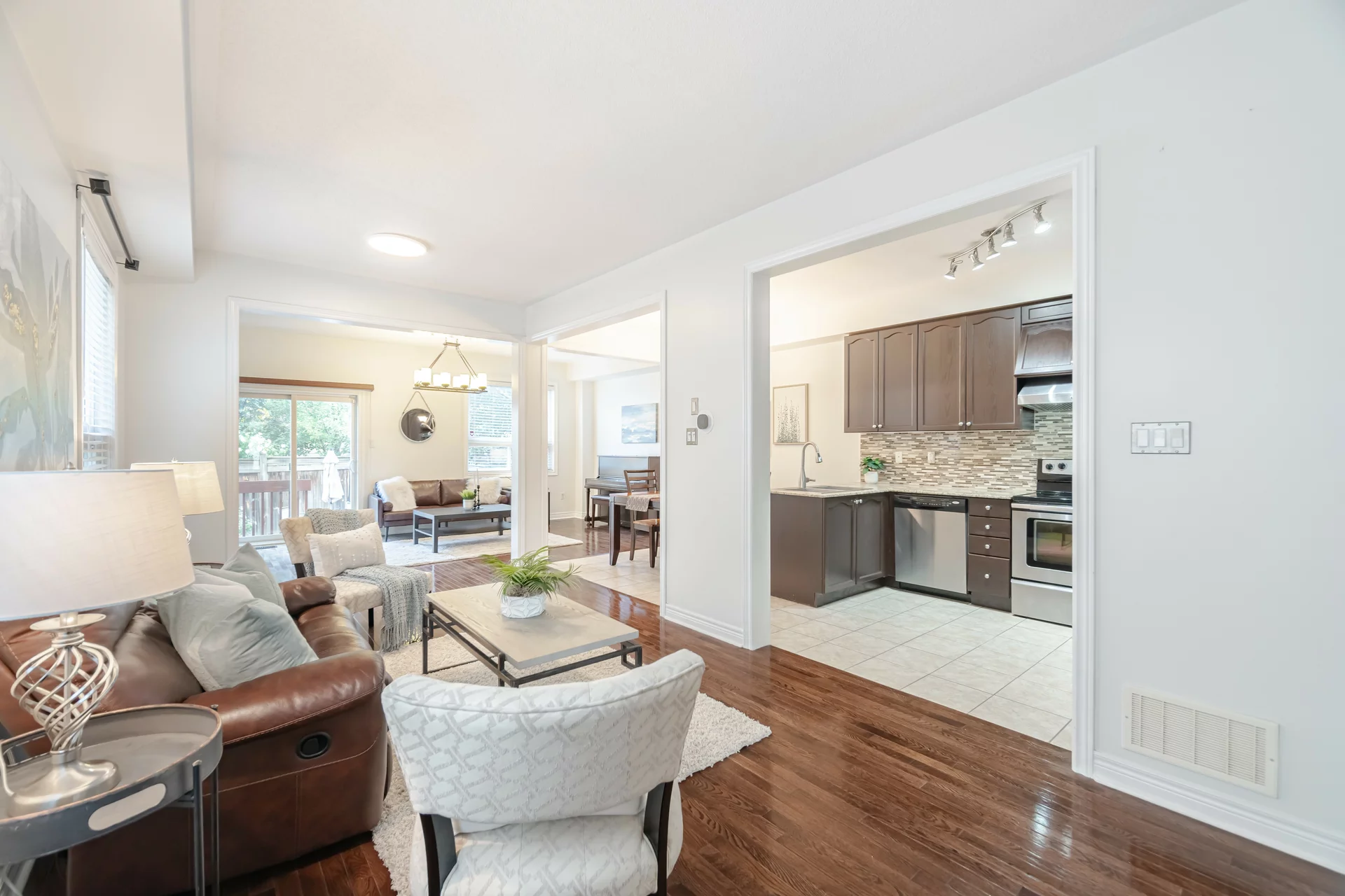 2461 Grand Oak Trail, Oakville - photo 11