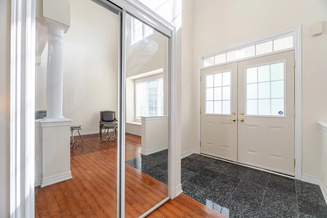 26 Bosco Drive, Woodbridge - photo 6