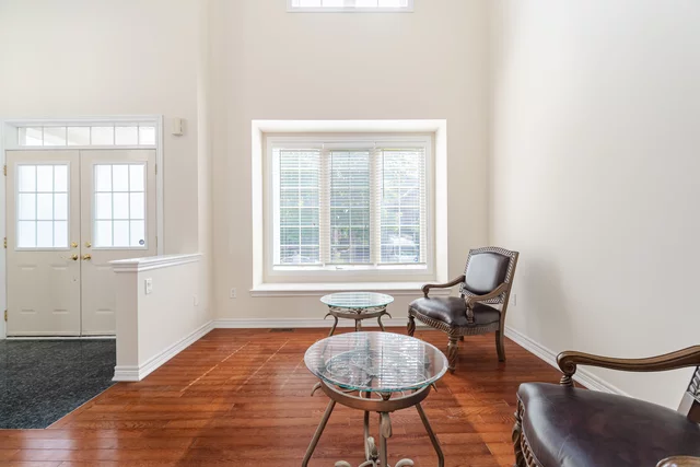 26 Bosco Drive, Woodbridge - photo 9