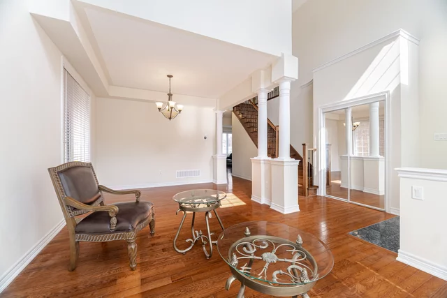 26 Bosco Drive, Woodbridge - photo 13