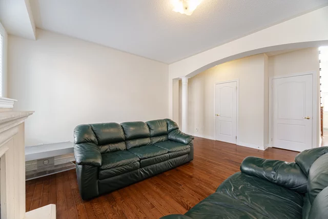 26 Bosco Drive, Woodbridge - photo 34