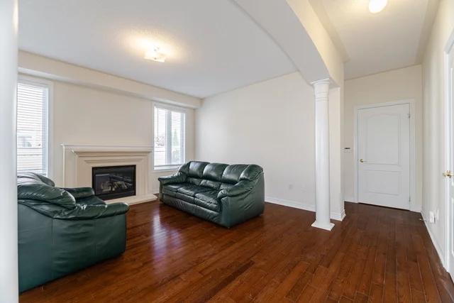 26 Bosco Drive, Woodbridge - photo 36