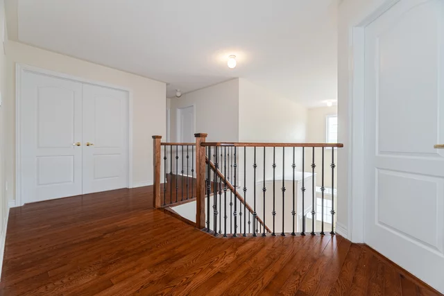 26 Bosco Drive, Woodbridge - photo 45