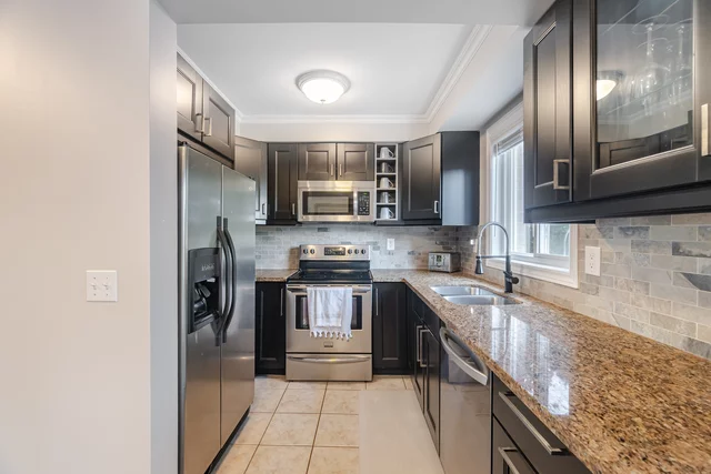 86 Atwood Avenue, Georgetown - photo 15