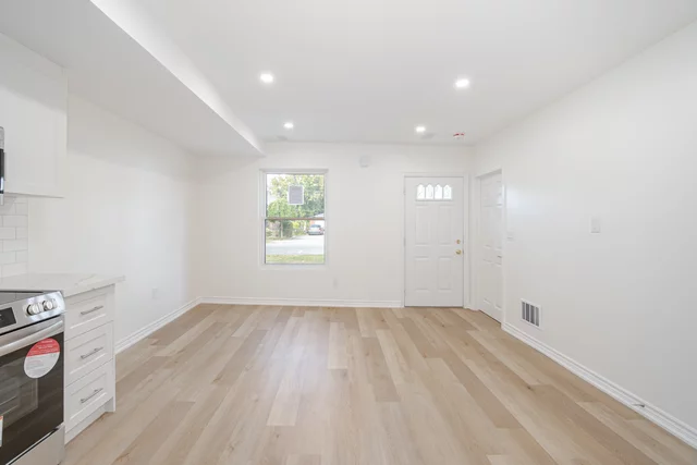 163 Bruce Street, Brantford - photo 35