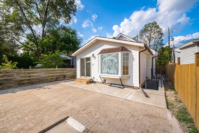 163 Bruce Street, Brantford - photo 66