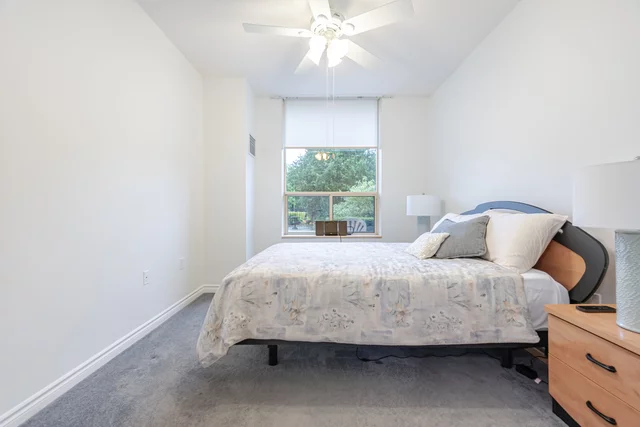 #1116-100 Burloak Drive, Burlington - photo 21