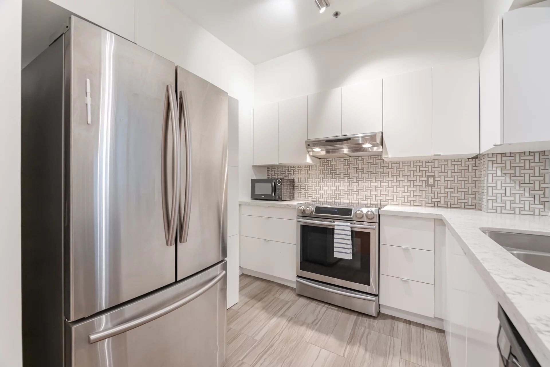 #1116-100 Burloak Drive, Burlington - photo 9