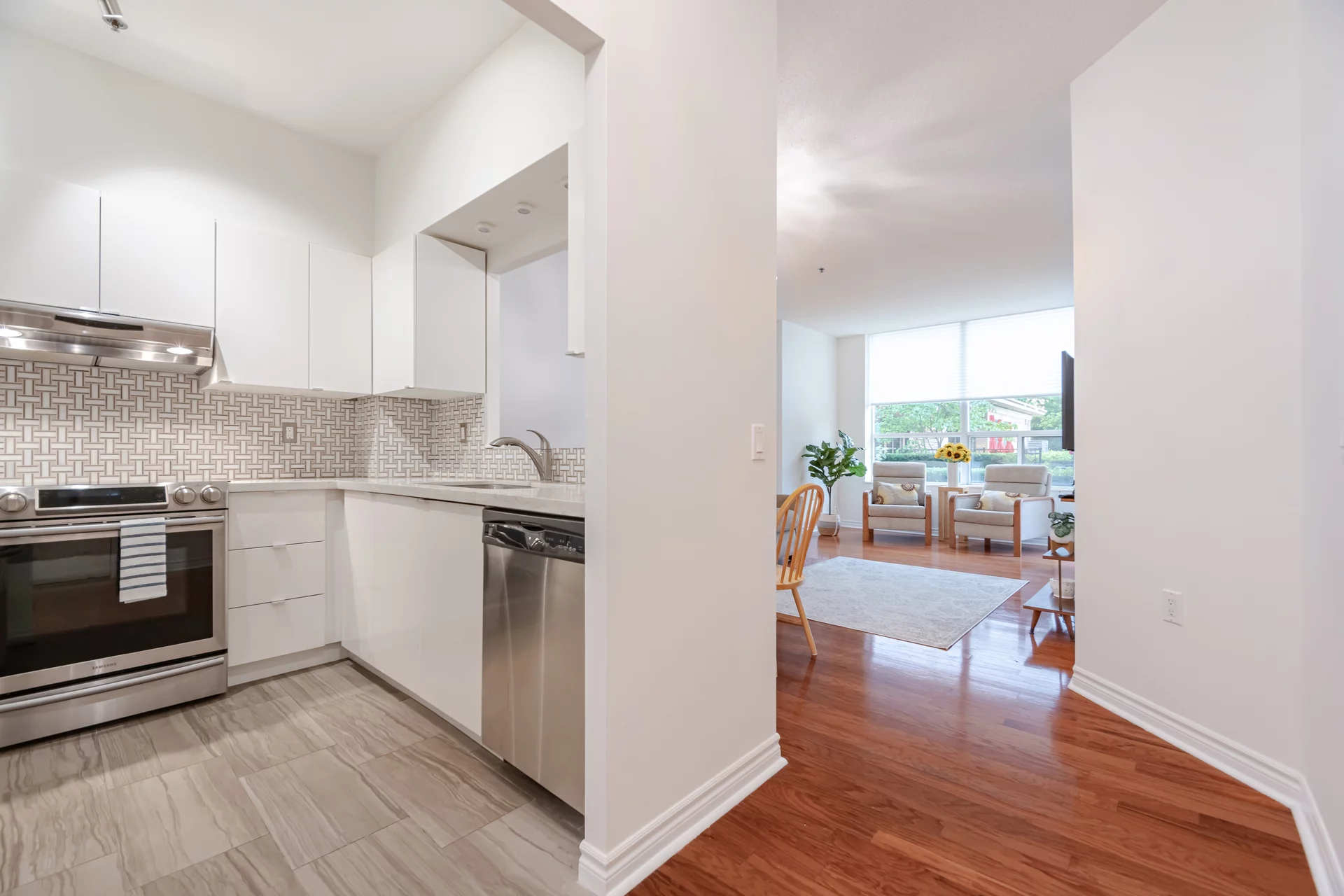 #1116-100 Burloak Drive, Burlington - photo 12