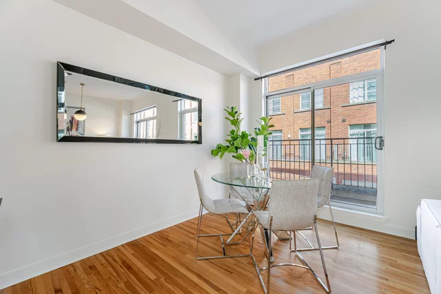 #2-1390 Bloor Street West, Toronto - photo 11